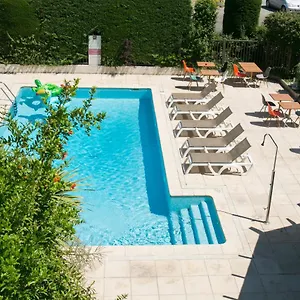 Ibis Sud 3* Aviñón