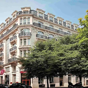 Mercure Centre Grand Place 4* Lila